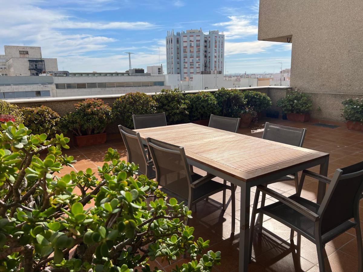 Apartamento Atico Primera Linea De Playa.